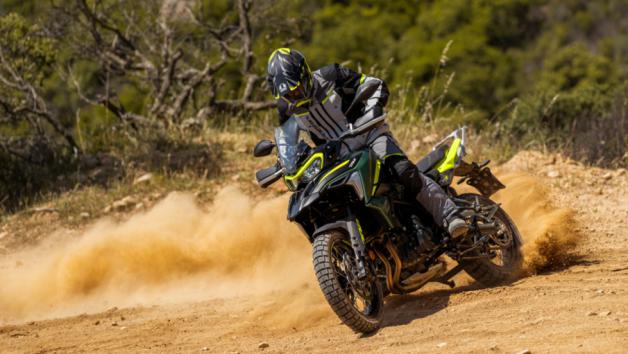  service    Benelli  Moto  