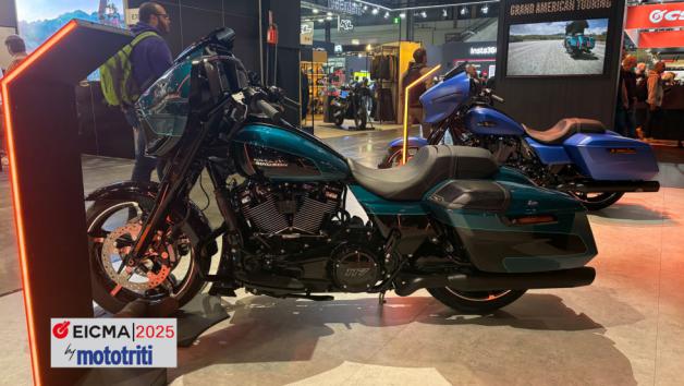  ,          Batwing ,      . 