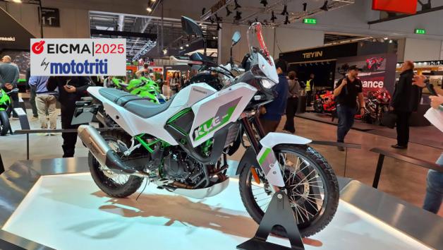 EICMA 2025: Kawasaki KLE500 2026     adventure 