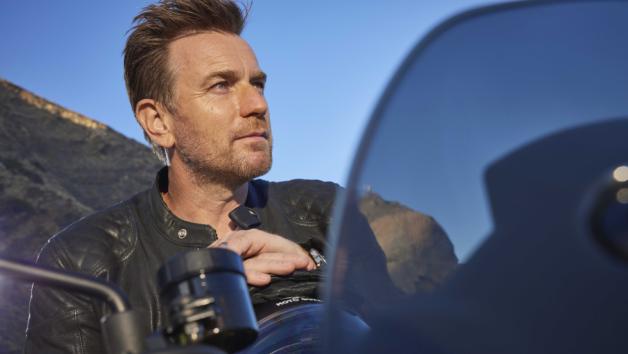 Εwan McGregor και Μoto Guzzi ξανά μαζί, γράφοντας ένα νέο κεφάλαιο μιας δεκαετούς ιστορίας 