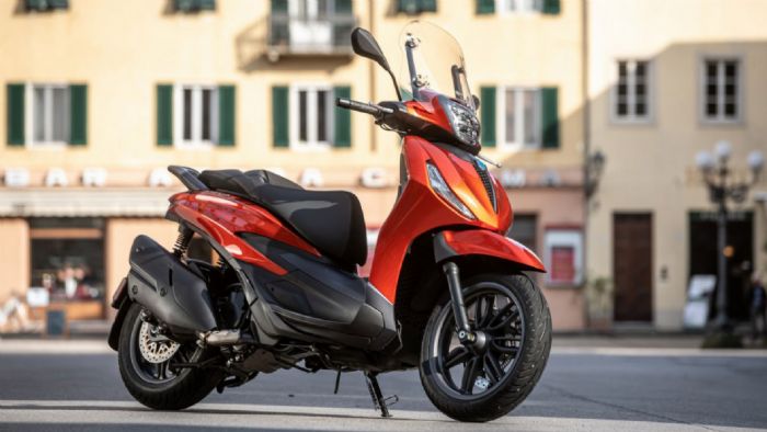 Piaggio Λυμπερόπουλος: Beverly 400 με έκπτωση 500 ευρώ  