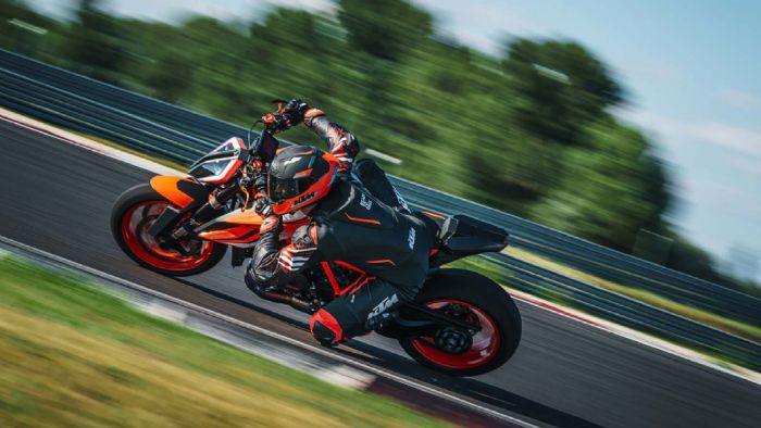 KTM 1290 Super Duke R Evo: Έρχεται με ημιενεργητικές αναρτήσεις 