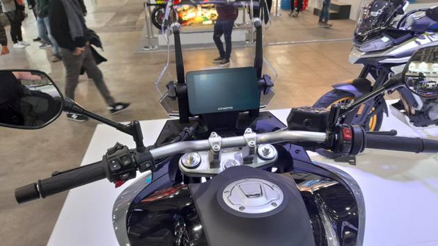 800MT: Η μεγαλύτερη adventure της CFMoto 