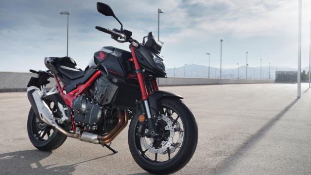 Honda CB750 Hornet: Με 92 ίππους και υψηλού επιπέδου περιφερειακά 