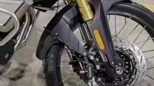 Αποκάλυψη: Νέο 900αρι adventure από την Voge  