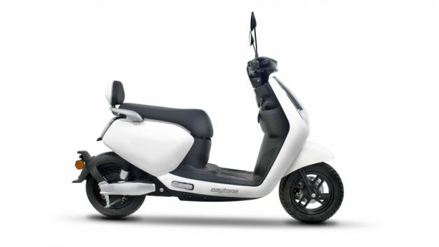 Daytona Best Electric Μ9 L 50: Το οδηγείς και χωρίς δίπλωμα Daytona Best Electric Μ9 L 50: Το οδηγείς και χωρίς δίπλωμα