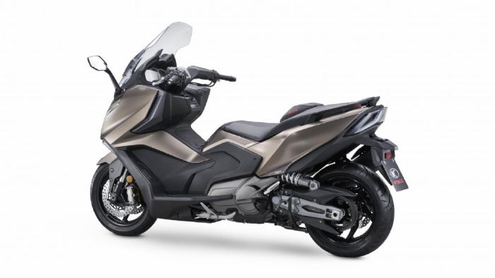 Νέο KYMCO ΑΚ 550: Το πρώτο scooter με Cornering ABS 