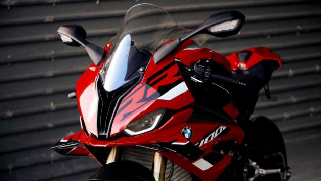 Νέα BMW S 1000 RR 2023: Πιο «Μ» από ποτέ 