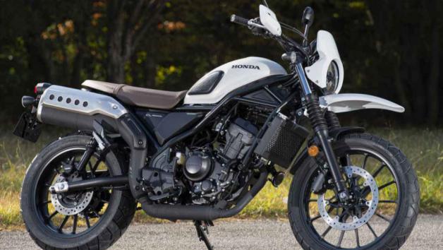 Νέο Honda CL 300 σε δύο εκδόσεις 