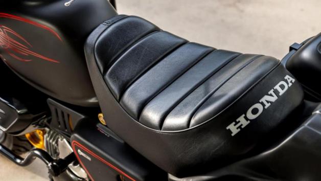 Ένα Honda Monkey μεταμορφώνεται σε Electra Glide τσέπης 