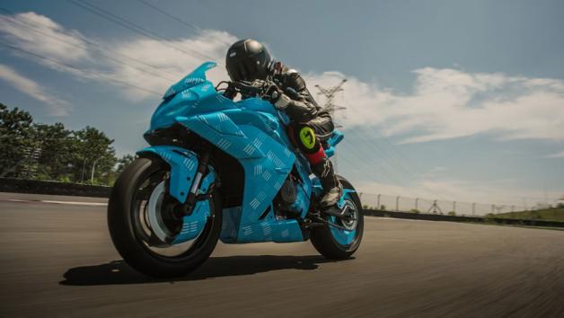 Κατασκοπικές φωτογραφίες από 800άρι SuperSport της CFMOTO σε πίστα Κατασκοπικές φωτογραφίες από 800άρι SuperSport της CFMOTO σε πίστα