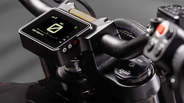 DAB 1: Ένα ηλεκτρικό supermoto με αξιοζήλευτες επιδόσεις 