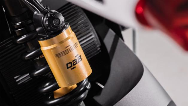 DAB 1: Ένα ηλεκτρικό supermoto με αξιοζήλευτες επιδόσεις 