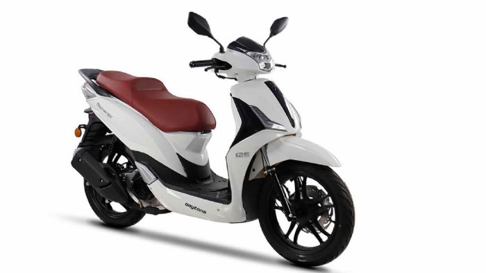 Daytona Synergy τετράχρονο, αερόψυκτο με κινητήρα 125cc Daytona Synergy τετράχρονο, αερόψυκτο με κινητήρα 125cc