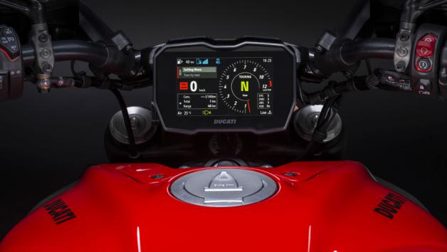 Ducati Diavel V4: Power Cruiser με 170 άλογα και «Κiller» εμφάνιση 