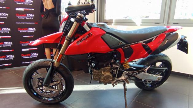 Hypermotard 698 Mono