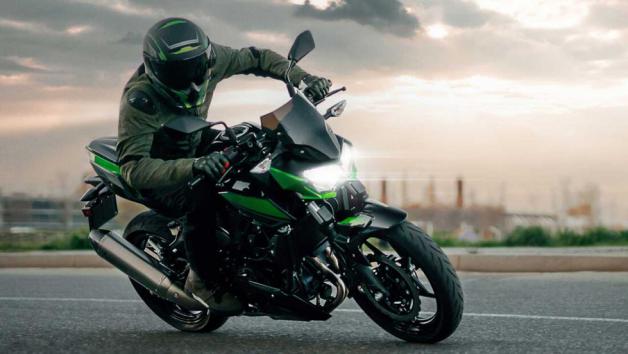 Επιστρέφει ανανεωμένο το Kawasaki Z400  