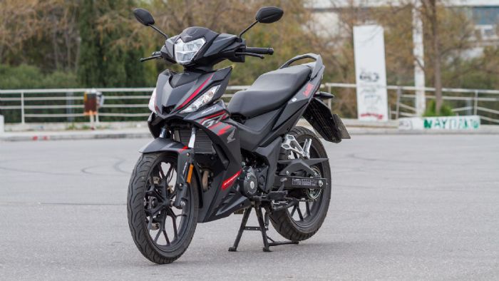 Δοκιμάζουμε το Honda Supra GTR150