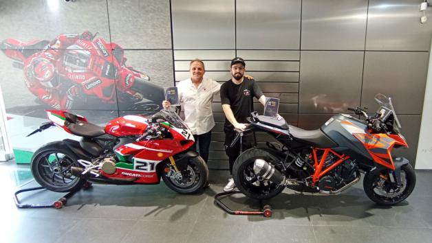 Fan Motorcycles: Διπλό βραβείο για Best Dealer των Ducati και KTM 