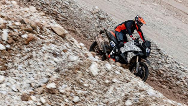 Στο Erzbergrodeo εμφανίστηκε πρωτότυπη ΚΤΜ με αυτόματο κιβώτιο (+Βίντεο) 