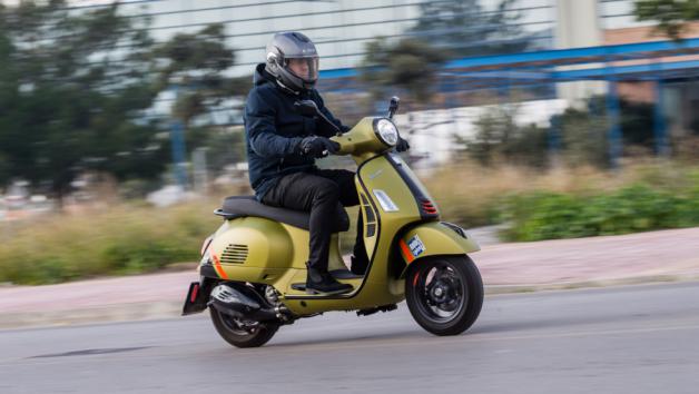 Vespa GTS SuperSport 300 HPE 2023 - Test 