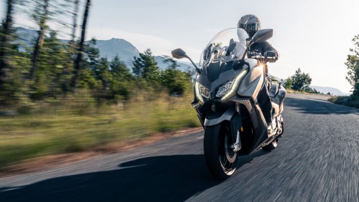 Kymco AK550 Premium Kymco AK550 Premium
