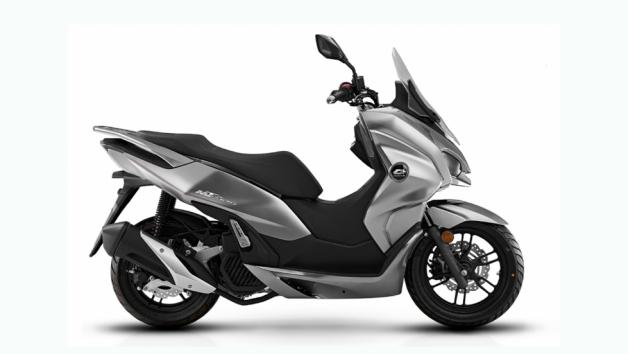 QJMOTOR MTX 125: Φουλ εξοπλισμένο GT scooter στα 2.795 ευρώ 