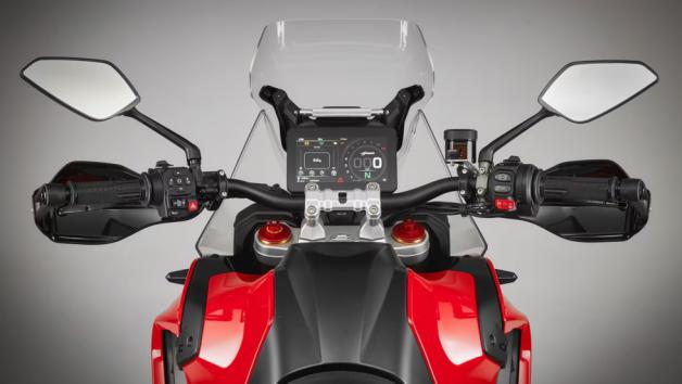 MV Agusta Enduro Veloce: Τα χαρακτηριστικά του πρώτου Adventure της εταιρείας 