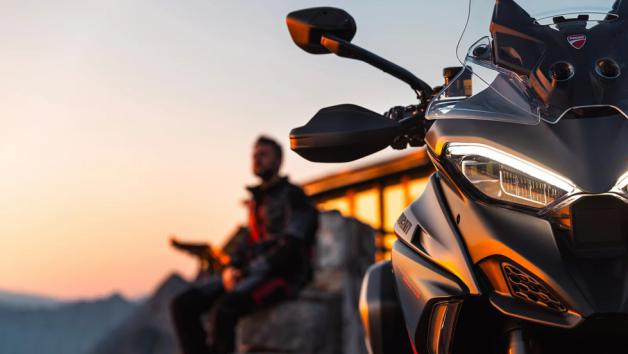 Νέα Multistrada V4S Grand Tour: Ο απόλυτος ταξιδιωτικός σύντροφος 