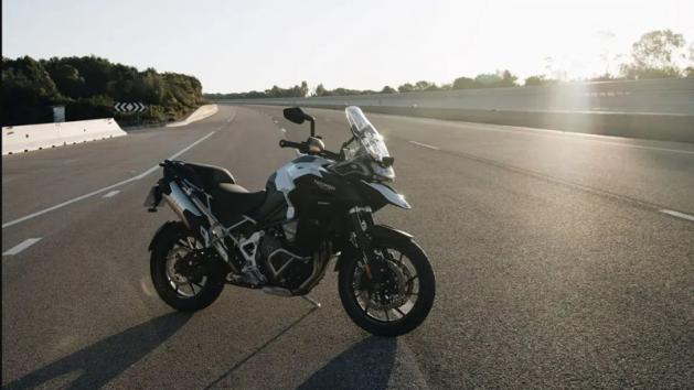 Triumph Tiger 1200 GΤ Explorer: 4.012 χλμ. και 520 λίτρα σε 24 ώρες 