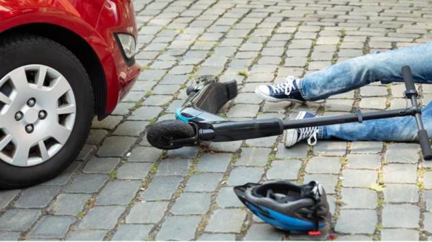 2 νεκροί από ηλεκτρικά πατίνια σε Πάρο και Μύκονο  