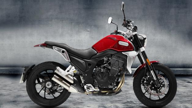 DAYTONA ROCKSTAR 500: Ένα scrambler για όλους.  