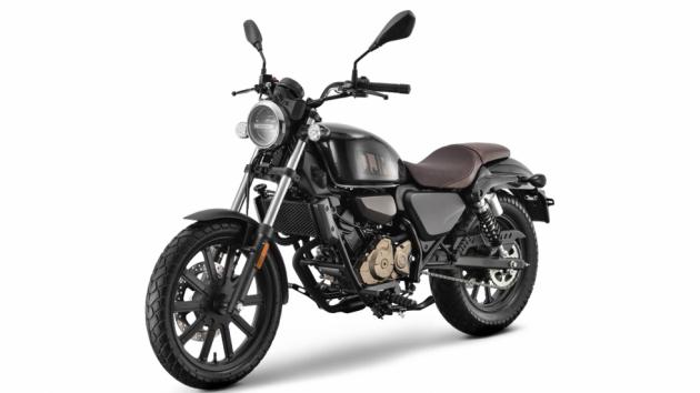 QJMOTOR SRV 125: Το καλωσόρισμα στα classics! 