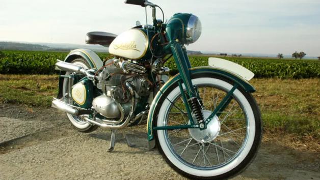 500 κ.εκ., δίχρονο, 10 κύλινδροι και τούρμπο 