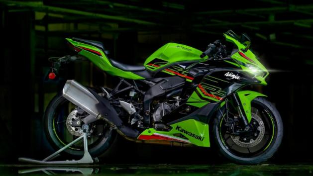 Νέο Kawasaki ZX-4R: 4 κύλινδροι, 80 ίπποι και 15.000σαλ. 
