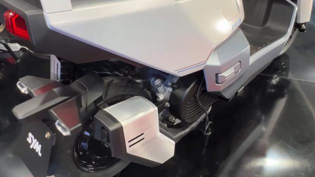 Sym PE 3: Πρωτότυπο ηλεκτρικό scooter με βενζινοκινητήρα «γεννήτρια» 