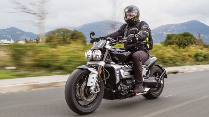 Test: Triumph Rocket 3 R
