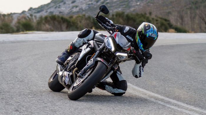 Test: Triumph Street Triple RS 2020