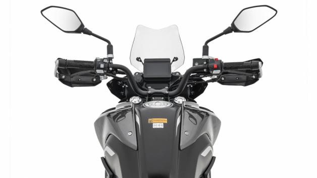 Benelli TRK 702: Μοτοσυκλέτα που τα κάνει όλα από 7.890 ευρώ 
