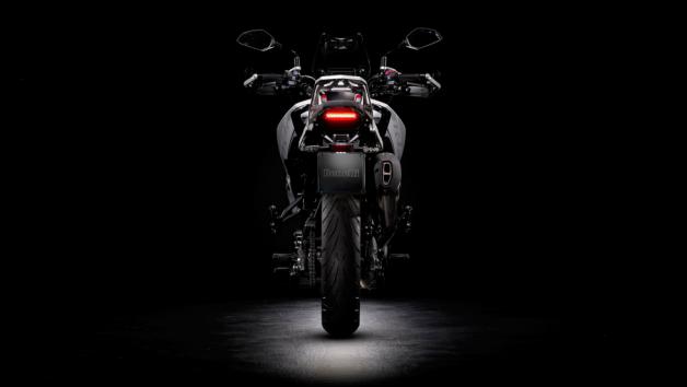 Benelli TRK 702: Μοτοσυκλέτα που τα κάνει όλα από 7.890 ευρώ 