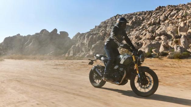 Triumph Scrambler 400X & Speed 400: Νοσταλγικά μοντέρνα 