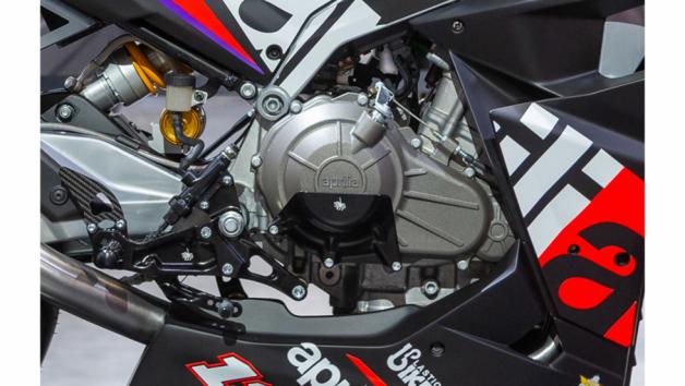 Αγωνιστικό πακέτο Trofeo για το Aprilia RS457 Αγωνιστικό πακέτο Trofeo για το Aprilia RS457