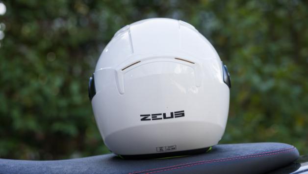 Test Zeus ZS-213: Ανοιχτό, ελαφρύ και οικονομικό 