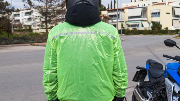 Test αδιάβροχο Jacket LS2 Commuter H-V: Δεν περνάει σταγόνα 