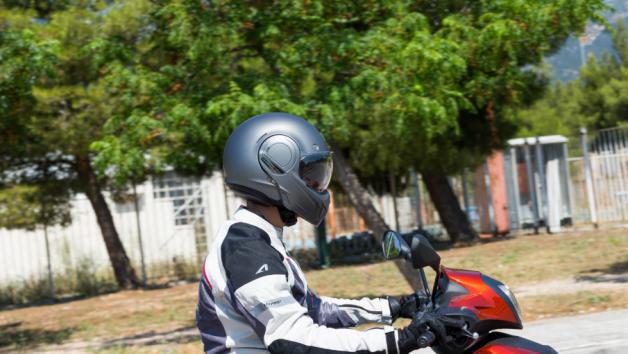 Test NOX Stratos: Το διαφορετικό flip up 