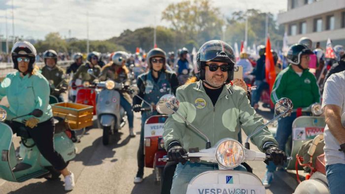 Ολοκληρώθηκαν οι Vespa World Days 2025 στην Ισπανία Ολοκληρώθηκαν οι Vespa World Days 2025 στην Ισπανία