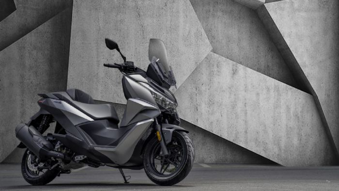 Voge SR3 2025: Υγρόψυκτος κινητήρας 244cc με 3,5λ/100χλμ μέση κατανάλωση Voge SR3 2025: Υγρόψυκτος κινητήρας 244cc με 3,5λ/100χλμ μέση κατανάλωση