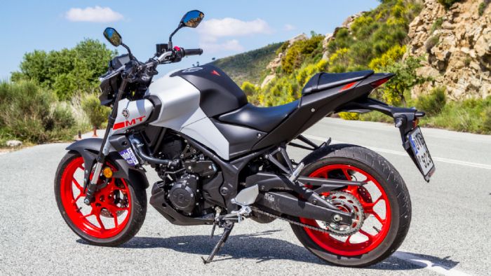 Test: Yamaha MT-03