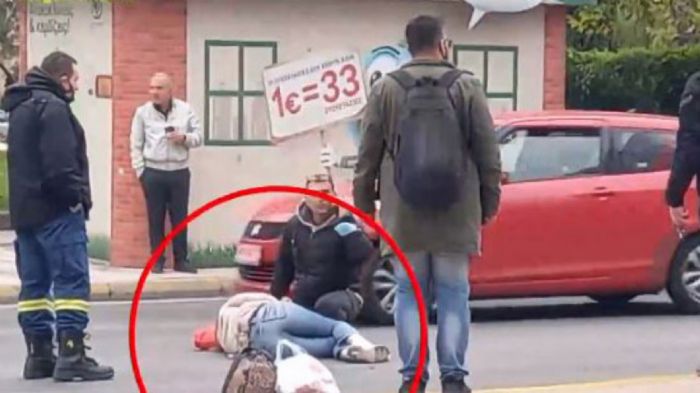 Μοτοσυκλετιστής παρέσυρε γυναίκα: Στο νοσοκομείο και οι δύο 