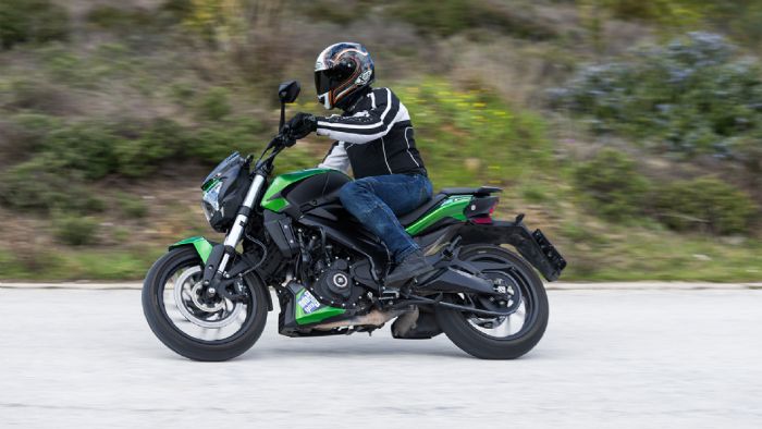 BAJAJ Dominar 400 - Test